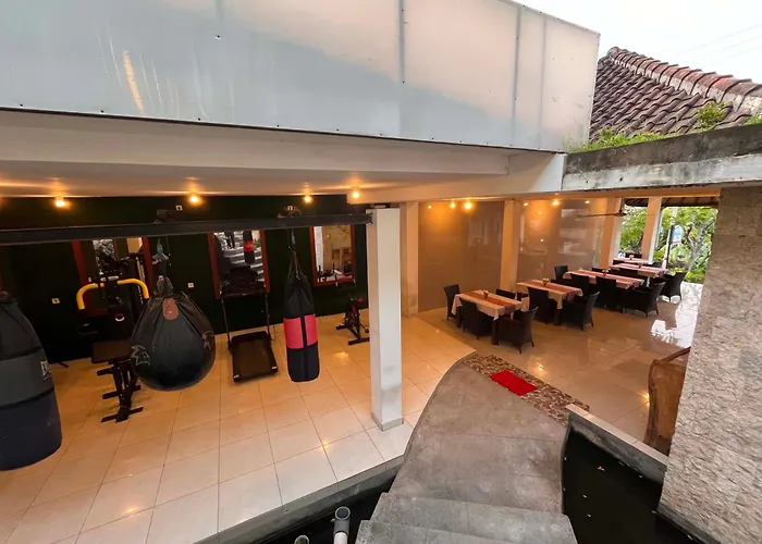 Barong Cafe Bungalow&restaurant 3* Amed
